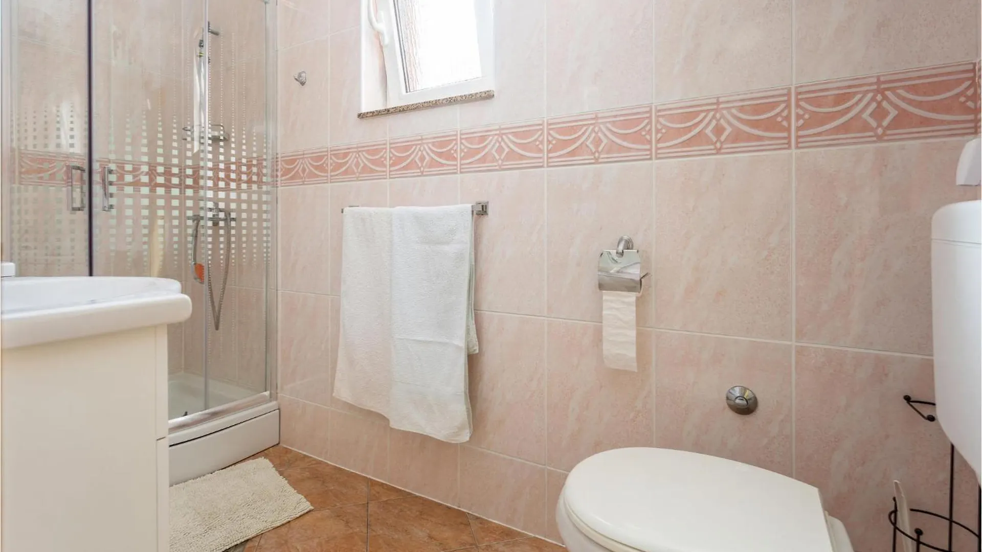 Beautiful Apartment In Krk With Wifi Krk Town 0*,