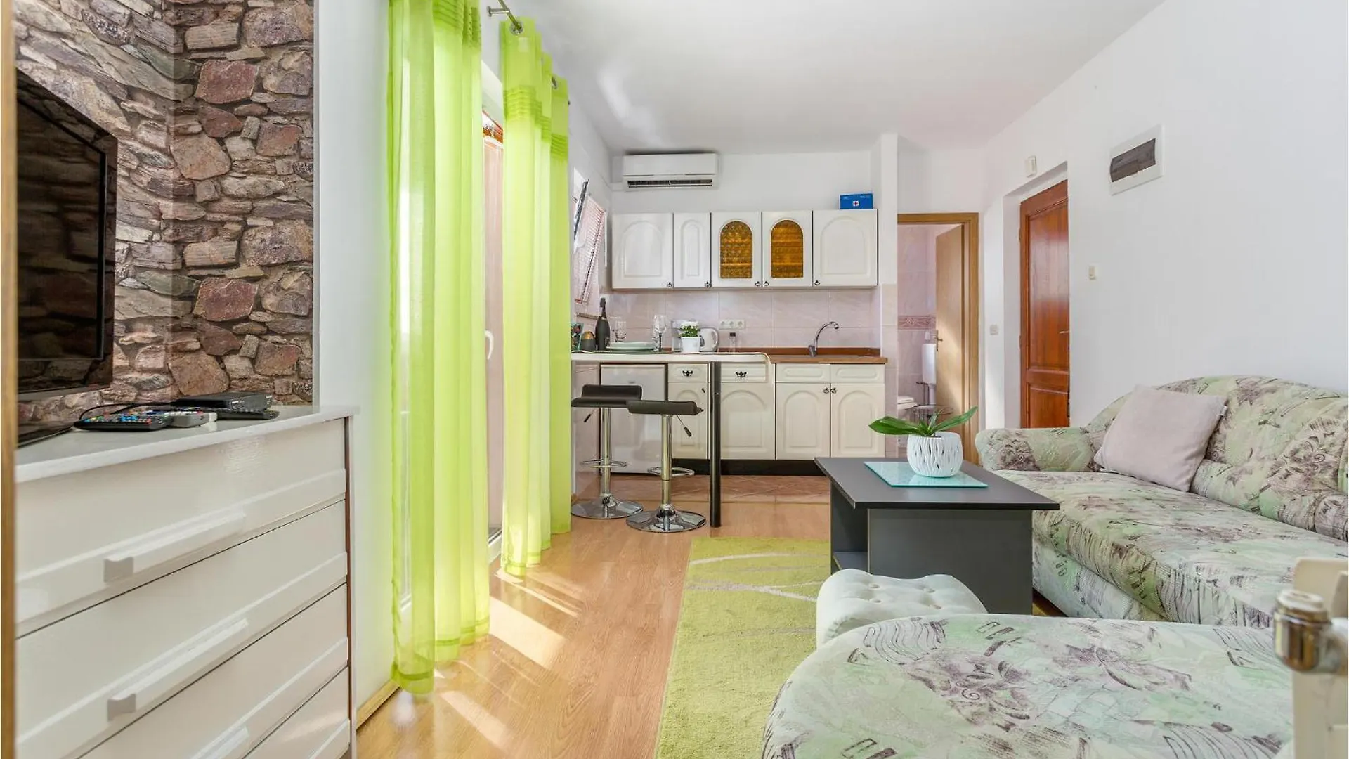Beautiful Apartment In Krk With Wifi Krk Town