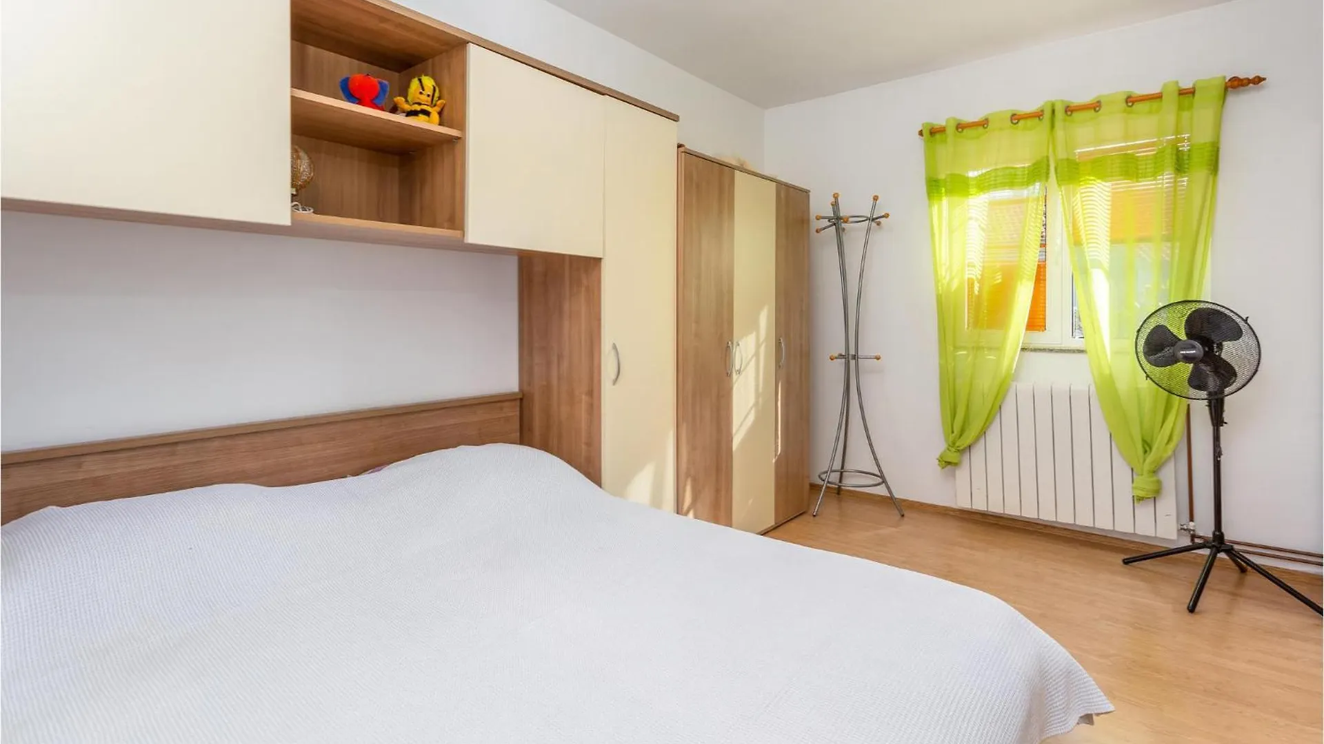 Beautiful Apartment In Krk With Wifi Krk Town